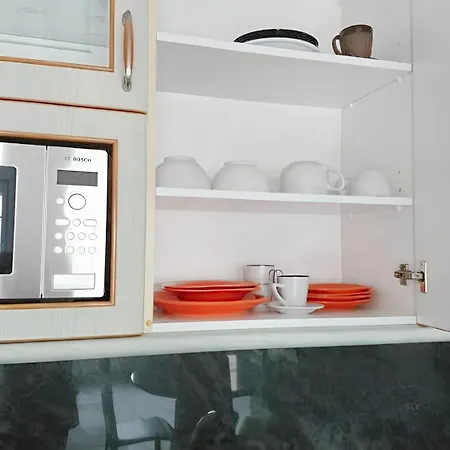 Apartamento Comfortable In With Many Amenities 83 M²