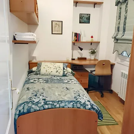 Apartamento Comfortable In With Many Amenities 83 M² A Coruña