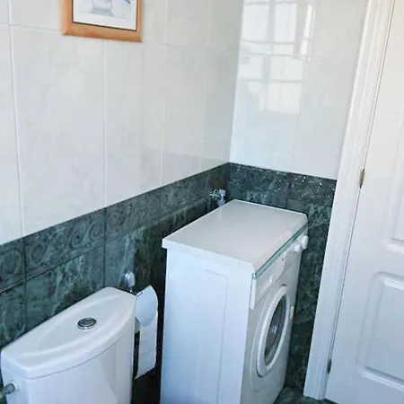 Comfortable In With Many Amenities 83 M² * A Coruña